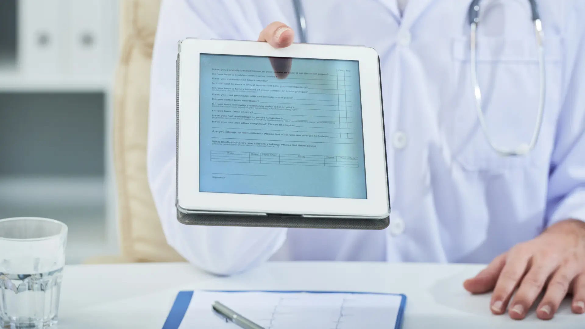 FasTreat AI Note: intelligent clinical assistant tool for streamlining healthcare documentation.